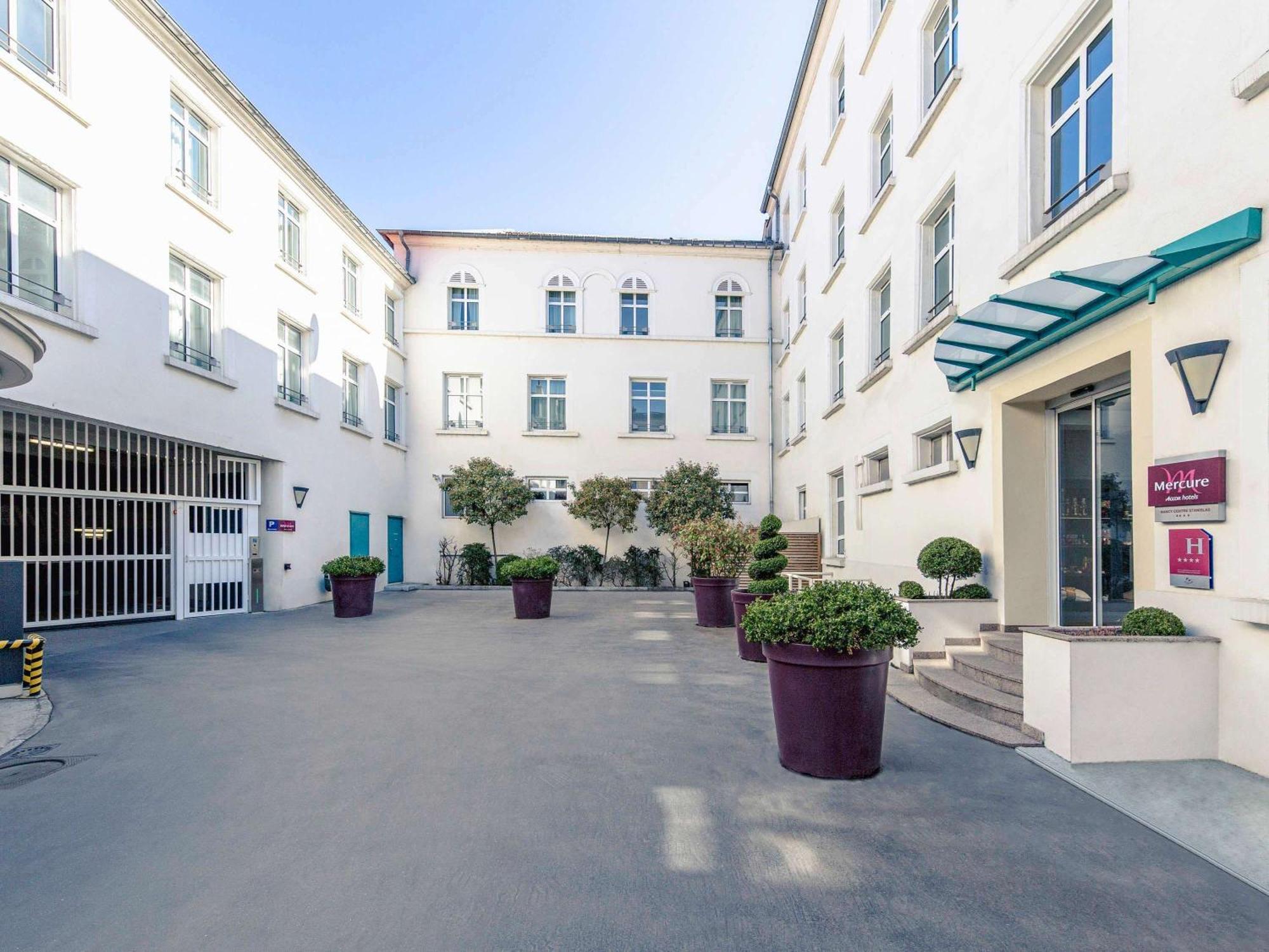 Mercure Nancy Centre Place Stanislas Екстериор снимка
